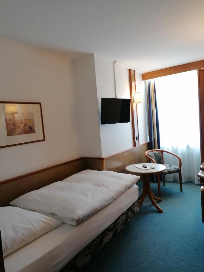 Flair Hotel Dobrachtal Кулмбах Екстериор снимка